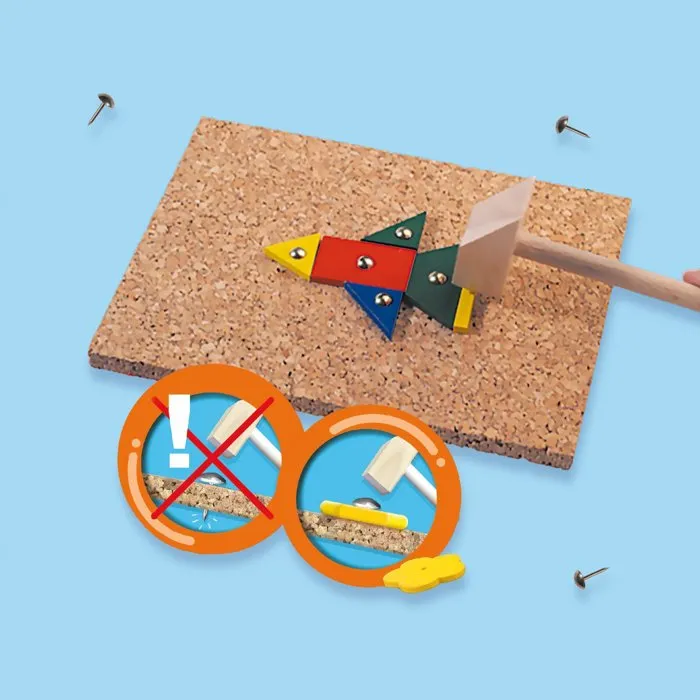 Ses Creative Original Tap Tap Juego de Ensartar con Piezas de Madera, Corcho, Mazo y Clavos para Niños 2