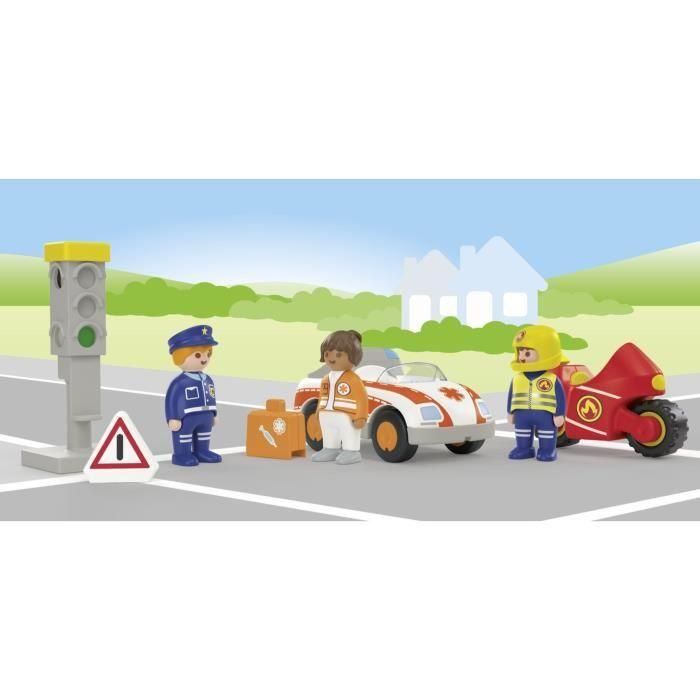 Playmobil Héroes del día a día Junior - Set de Figuras y Accesorios Temáticos para Niños Pequeños, Edad 1+ 2