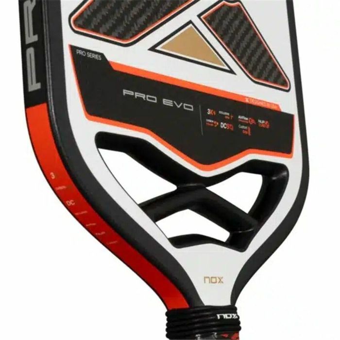 Pala de Pickleball Nox Nox Pro Evo Beige Fibra de carbono 1 Pala de Pickleball Nox Nox Pro Evo Beige Fibra de carbono 1