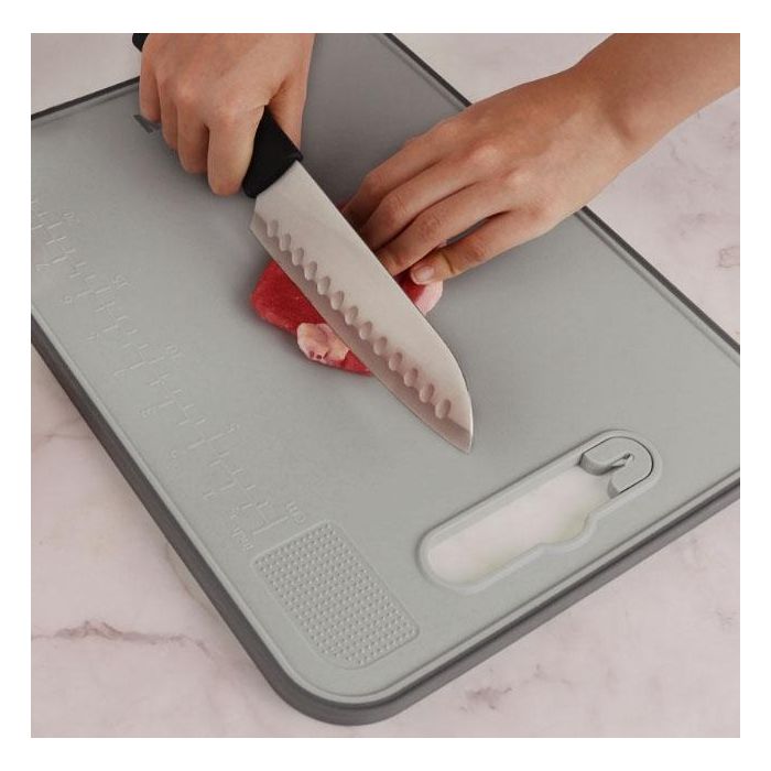 Tabla de cortar con afilador Quttin 33.3 x 25.2 cm (12 Unidades) 6 Tabla de cortar con afilador Quttin 33.3 x 25.2 cm (12 Unidades) 6
