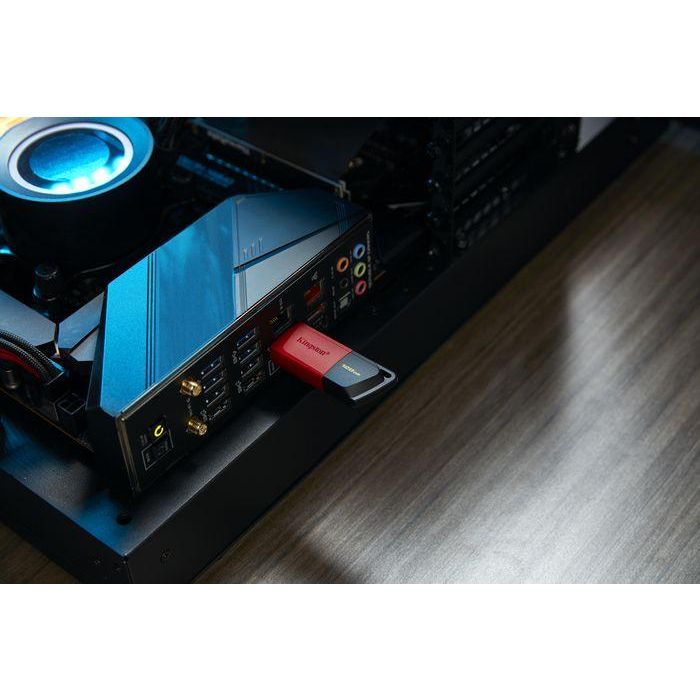 Kingston 128GB USB3.2 Gen1 DataTraveler Exodia M (Black + Red) 9 Kingston 128GB USB3.2 Gen1 DataTraveler Exodia M (Black + Red) 9