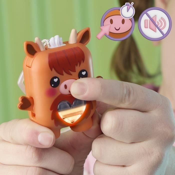 Hasbro HASG2213ES0 Nano-mals Cowbert, la Vaca de las Tierras Altas, Compañero Electrónico con más de 70 Reacciones, para Niños a partir de 5 años 3
