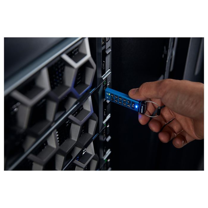 Kingston IronKey Keypad 200C 128GB AES-256 USB-C con Teclado Integrado y Protección Nivel 3 8 Kingston IronKey Keypad 200C 128GB AES-256 USB-C con Teclado Integrado y Protección Nivel 3 8