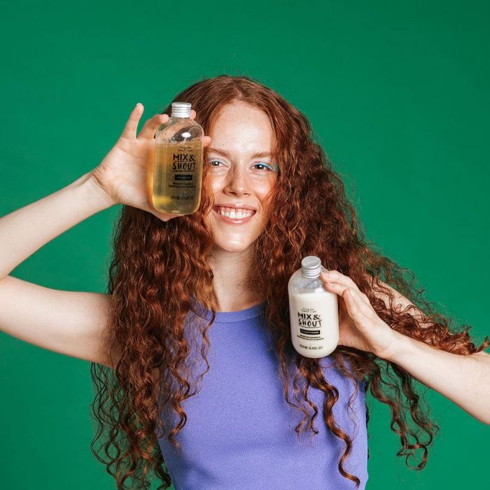 Mix & Shout Rutina Rizado Fortalecedor Lote 4 pz Champú y Acondicionador Vegano con Retinol y Bakuchiol 3 Mix & Shout Rutina Rizado Fortalecedor Lote 4 pz Champú y Acondicionador Vegano con Retinol y Bakuchiol 3