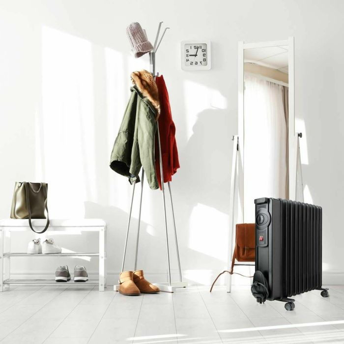 Radiador de Aceite (11 cuerpos) Black & Decker BXRA2300E 2300 W 22 Radiador de Aceite (11 cuerpos) Black & Decker BXRA2300E 2300 W 22