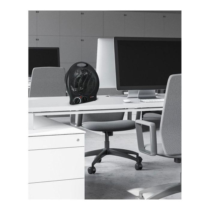 Calefactor compacto negro, 2000 W 21 x 12,5 x 26 cm 3 Calefactor compacto negro, 2000 W 21 x 12,5 x 26 cm 3