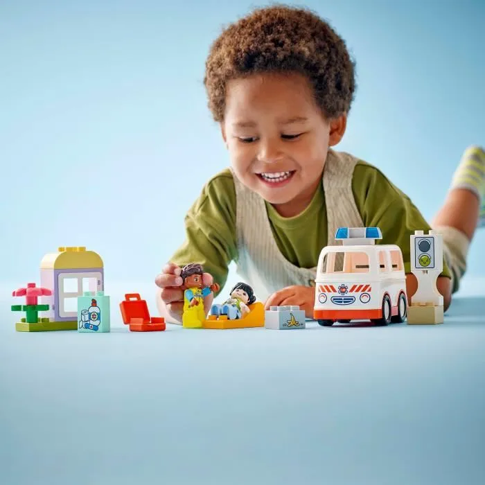 Lego DUPLO 10447 La Ambulancia y el Conductor Juguete para niños a partir de 2 años 4