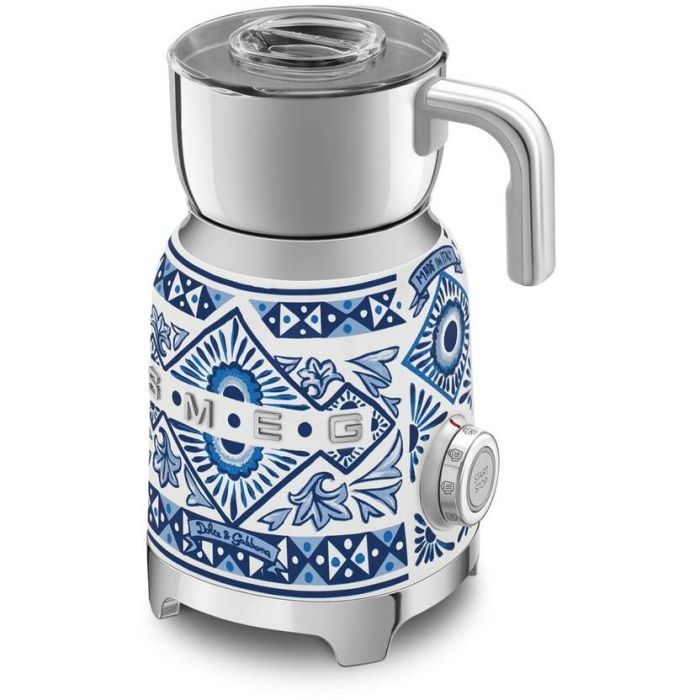 Smeg MFF01DGBEU Dolce & Gabbana Blu Mediterraneo Espumador de Leche Automático Azul Plata Blanco Acero Inoxidable 0.6L 500W 1