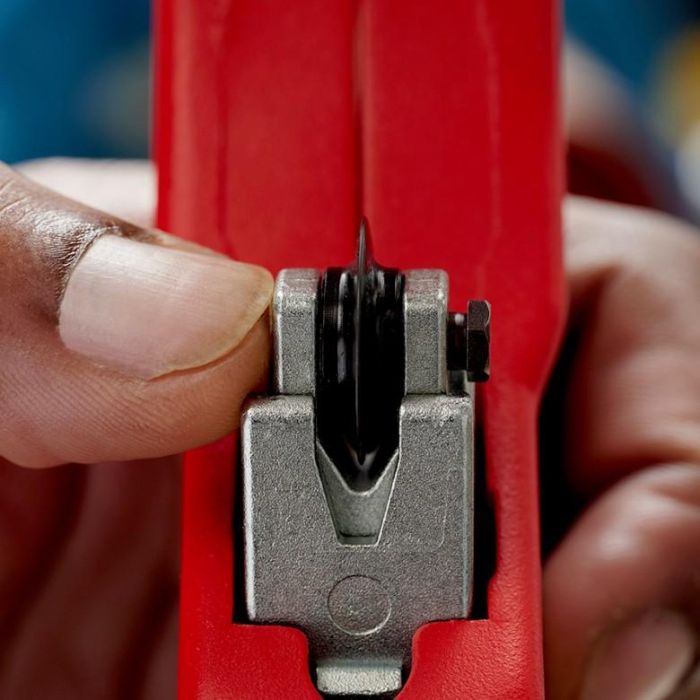 KNIPEX Rohrabschneider TubiXL XL 48