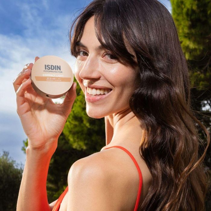 ISDIN FOTOPROTECTOR COMPACT cobertura natural SPF50 #Light 10 gr 2