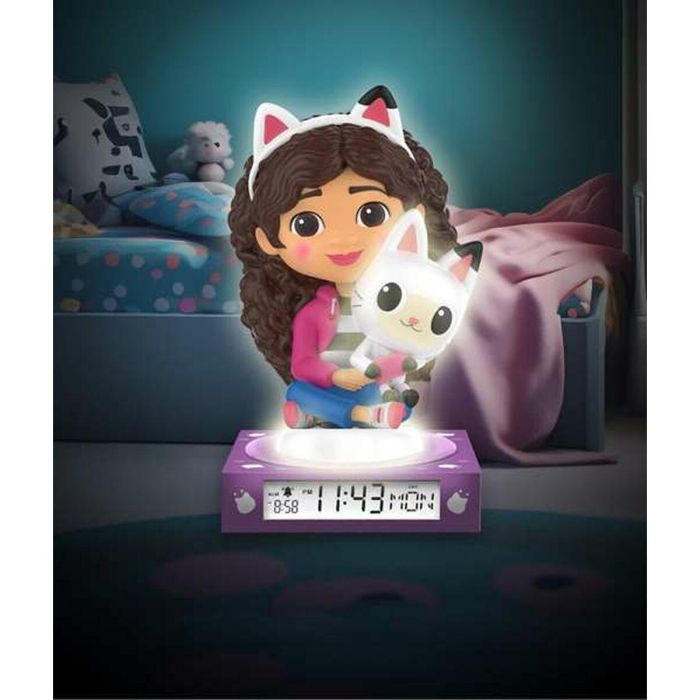 Kids Euroswan Despertador infantil La Casa de Gabby con Luz de Noche y Fecha 3D, Reloj de Mesa para Niños y Niñas +3 Años 2 Kids Euroswan Despertador infantil La Casa de Gabby con Luz de Noche y Fecha 3D, Reloj de Mesa para Niños y Niñas +3 Años 2