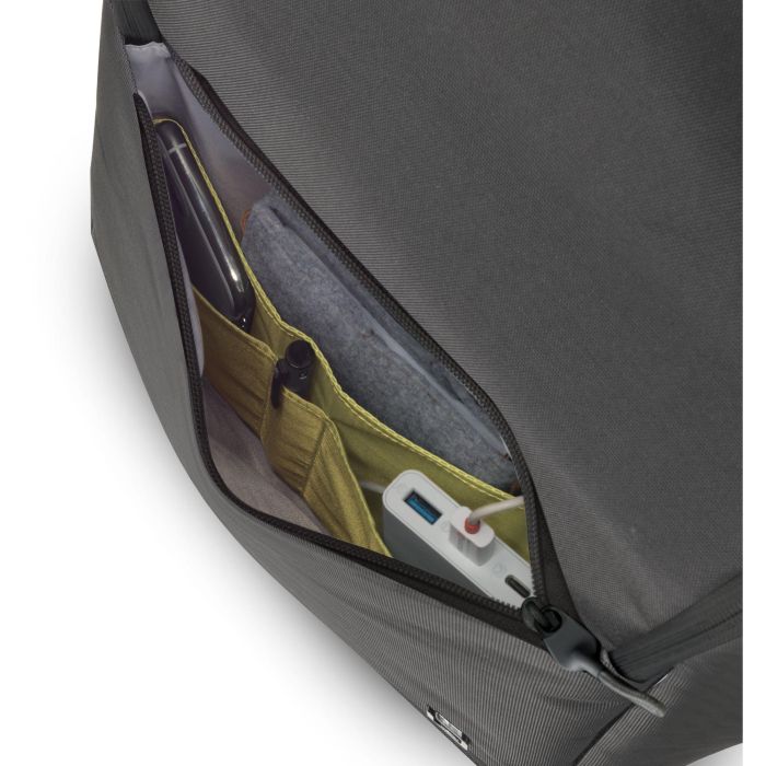 Dicota MOTION Mochila Eco para portátil 13-15.6" Negro, Fabricada con PET Reciclado 5 Dicota MOTION Mochila Eco para portátil 13-15.6" Negro, Fabricada con PET Reciclado 5