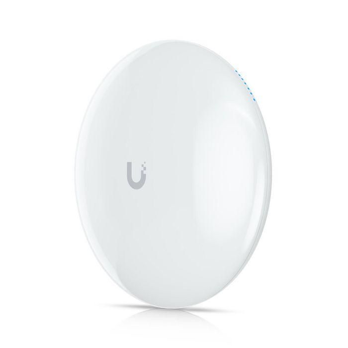 Ubiquiti Device Bridge Pro, pole mount, 2x GbE LAN, PoE/PoE+, WiFi 5 GHz, 867 Mbps, UV-resistant polycarbonate, IPX6, white 1 Ubiquiti Device Bridge Pro, pole mount, 2x GbE LAN, PoE/PoE+, WiFi 5 GHz, 867 Mbps, UV-resistant polycarbonate, IPX6, white 1