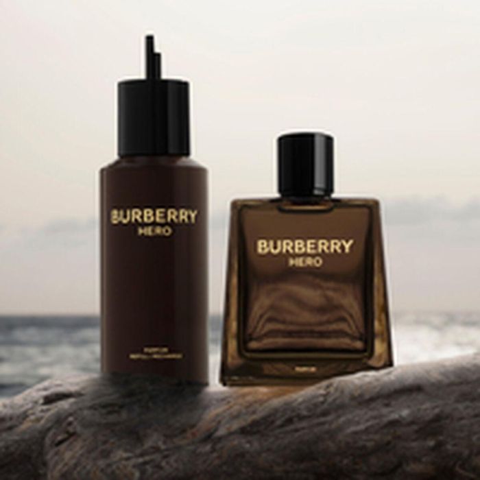 Burberry By Hero Parfum 200 mL Recarga 14 Burberry By Hero Parfum 200 mL Recarga 14