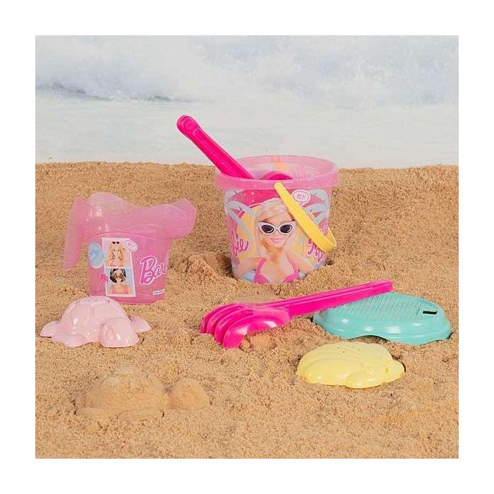 Cubo de playa barbie 18 cm con pala, rastrillo, cedazo y 2 moldes en red 1 Cubo de playa barbie 18 cm con pala, rastrillo, cedazo y 2 moldes en red 1