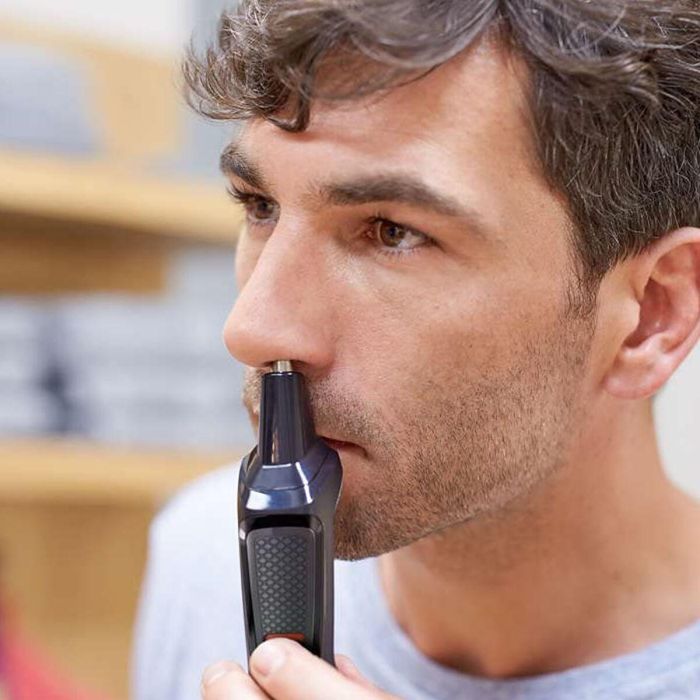 Philips Multigroom Series 3000 mg3710 - Afeitadora con 6 herramientas, recortador y peines para barba, carga en 16 horas 3