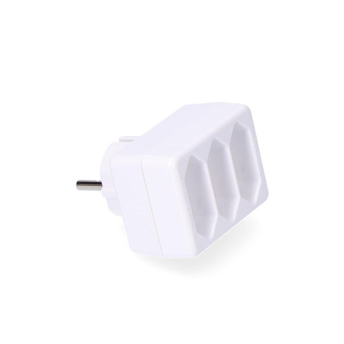 Clavija triple 2p 16a 250v color blanco max. 3680 W solera 5113 Clavija triple 2p 16a 250v color blanco max. 3680 W solera 5113