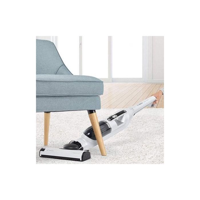 Bosch BBH32551 Aspirador Escoba sin Cable 2 en 1 y Mano, 25.2V, 55 Min Autonomía, sin Bolsa, con Cepillo HighPower 2 Bosch BBH32551 Aspirador Escoba sin Cable 2 en 1 y Mano, 25.2V, 55 Min Autonomía, sin Bolsa, con Cepillo HighPower 2