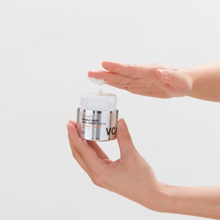 Vt Cosmetics Vt Reedle Shot Vita-Light Crema Facial Iluminadora 50 mL 3 Vt Cosmetics Vt Reedle Shot Vita-Light Crema Facial Iluminadora 50 mL 3