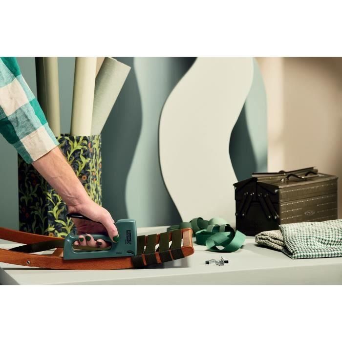 Grapadora de pared - RAPID - R53 - 90 % plástico reciclado - Ergonómica - Fabricada en Suecia 2 Grapadora de pared - RAPID - R53 - 90 % plástico reciclado - Ergonómica - Fabricada en Suecia 2
