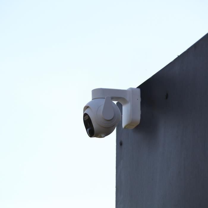 Cámaras para exterior - DIO CONNECTED HOME - Juego de 2 - Giratorias - Batería - 3 MP 1 Cámaras para exterior - DIO CONNECTED HOME - Juego de 2 - Giratorias - Batería - 3 MP 1