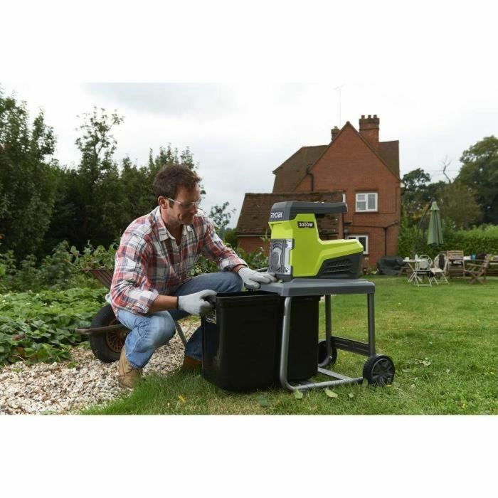 Ryobi RSH3045U Biotrituradora de Cilindro 3000W, para Ramas de hasta 45mm, Potente y Silenciosa, Tanque 55L 13 Ryobi RSH3045U Biotrituradora de Cilindro 3000W, para Ramas de hasta 45mm, Potente y Silenciosa, Tanque 55L 13