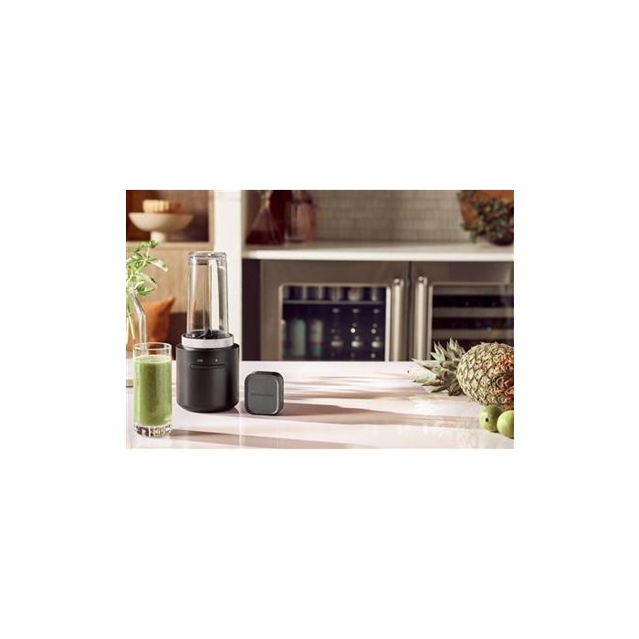 Kitchenaid Batidora de Vaso Inalámbrica 12V con Batería, Accesorios, Color Negro Mate 12