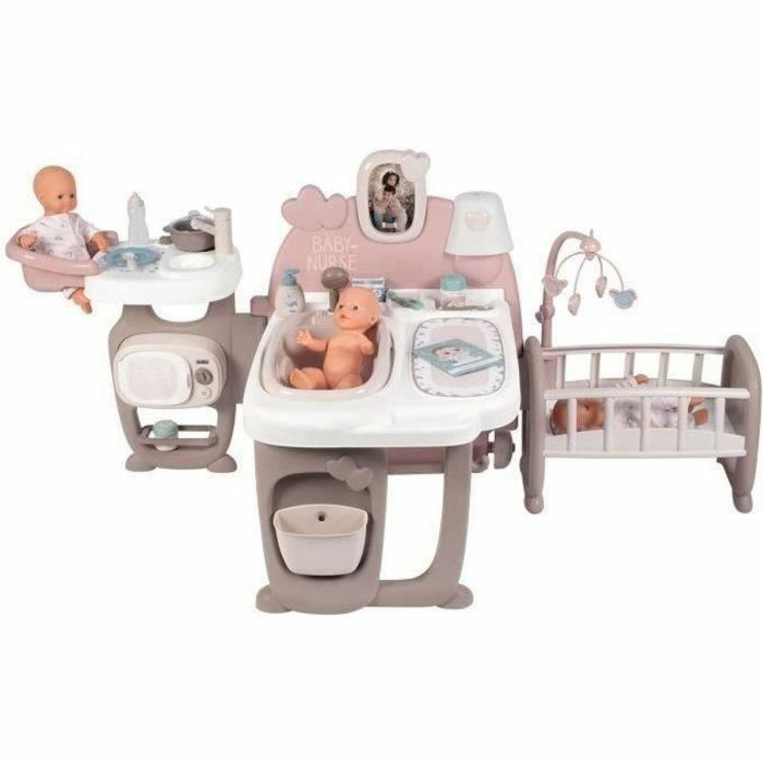 Casa de los bebés baby nurse con 3 areas de juegos para muñecos de hasta 42cm. 149x71x71cm