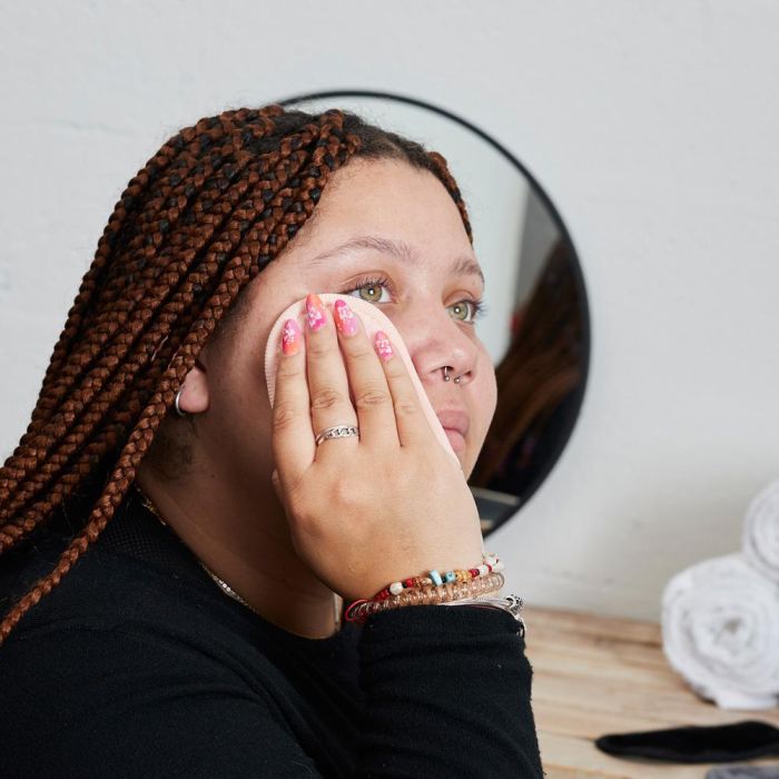 Cosmetic Club Juego de 3 Toallas Desmaquillantes de Microfibra, Solo Necesita Agua, Colores Surtidos, 20x7 cm 1