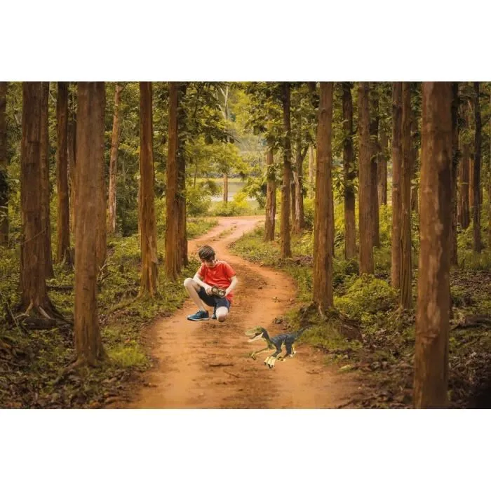 Lexibook RC Velociraptor Dinosaurio de Simulación con Control Remoto - Interacciones Realistas, Movimientos Articulados, Luces y Sonidos 4