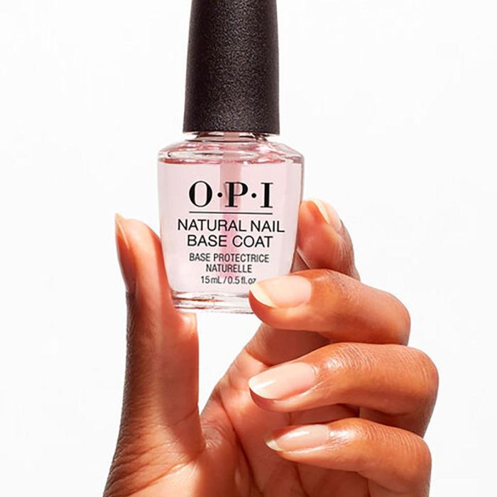 OPI NAIL LACQUER Base Coat Efecto Natural, Esmalte de Uñas Fortalecedor y Protector, 15 ml