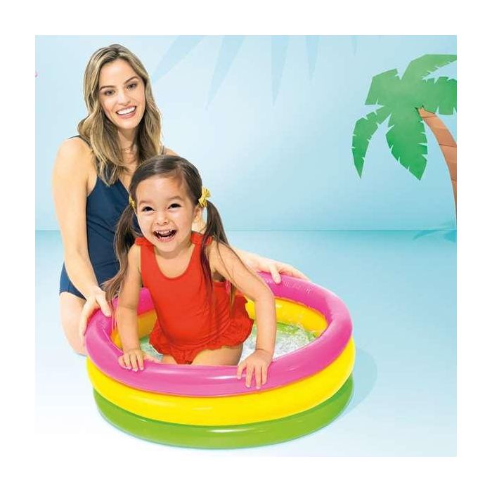 Intex Piscina Hinchable 3 Aros Colores con Suelo Hinchable Capacidad 28 Litros para Niños de 1 a 3 Años 61x22 cm Modelos Surtidos 6