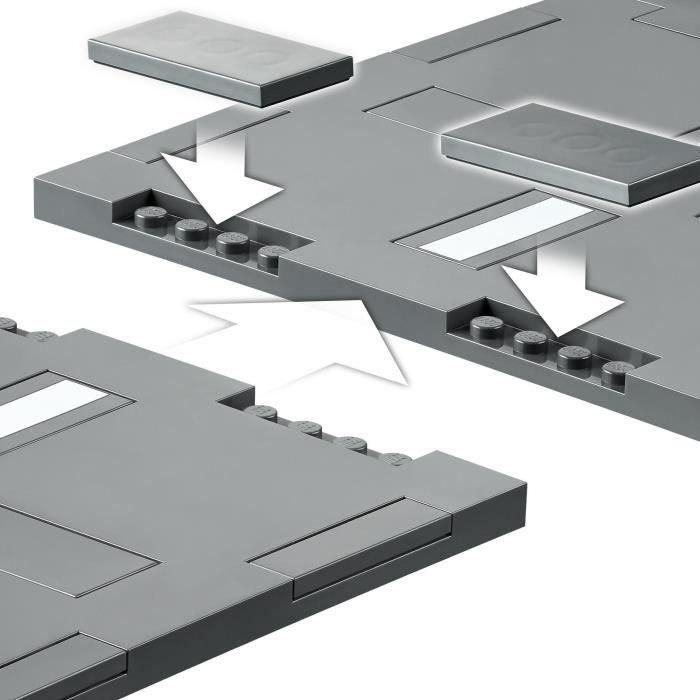 LEGO City 60304 Intersección para montar, juego de construcción de ciudades con paneles y carreteras para montar para niño o niña 2