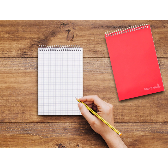 Liderpapel witty Cuaderno espiral bolsillo octavo apaisado tapa dura 80h 75gr cuadro 4 mm colores surtidos 10