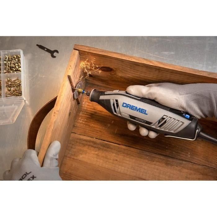 Herramienta multifunción 175W Dremel 4250-3/45 (se entrega con 45 accesorios + 3 adaptaciones) 4 Herramienta multifunción 175W Dremel 4250-3/45 (se entrega con 45 accesorios + 3 adaptaciones) 4