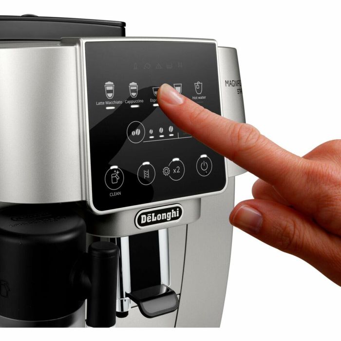 Cafetera Superautomática DeLonghi ECAM 220.80 SB 3 Cafetera Superautomática DeLonghi ECAM 220.80 SB 3
