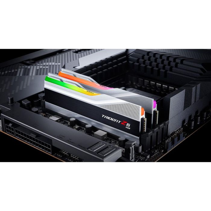 G.Skill F5-6000J3238F16GX2-TZ5RS Memoria RAM 32GB (2x16GB) DDR5 PC6000 CL38 RGB Trident Z5 RS Dual Channel 8