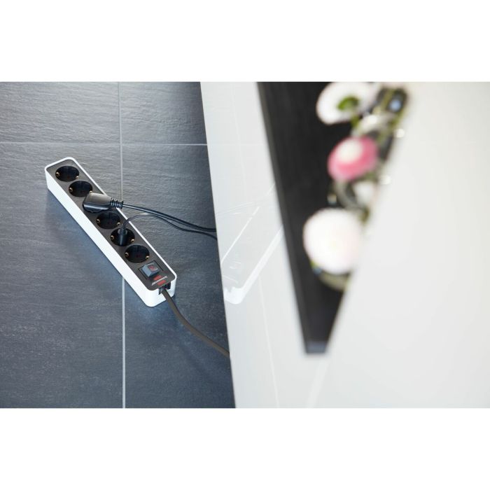 Regleta Enchufes 3 Tomas con Interruptor Brennenstuhl Ecolor 3600 W (1,5 m) 1 Regleta Enchufes 3 Tomas con Interruptor Brennenstuhl Ecolor 3600 W (1,5 m) 1