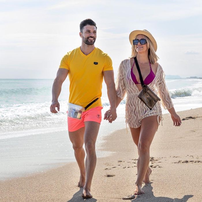 Innovagoods Riñoneras Impermeables Wannis V0103704 Set de 2 con Correa Ajustable Ideal para Playa y Piscina 3