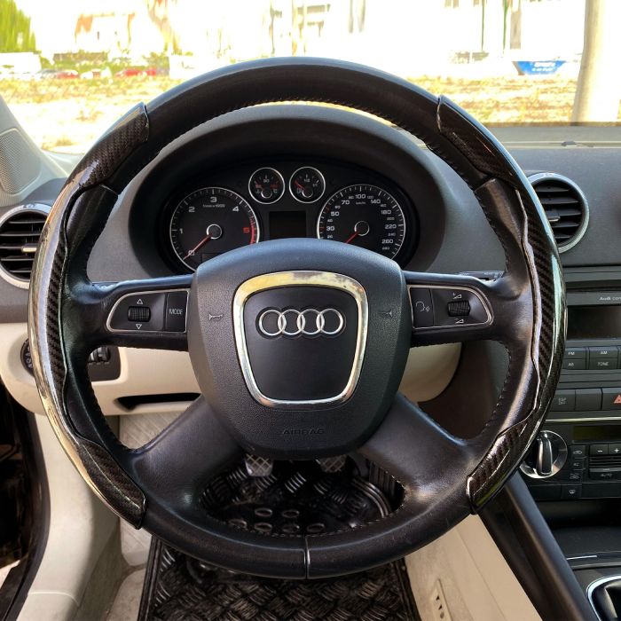 Occ Motorsport Funda Volante 2 Piezas Efecto Carbono OCCFV0001 Universal Gris y Negra Antideslizante 4 Occ Motorsport Funda Volante 2 Piezas Efecto Carbono OCCFV0001 Universal Gris y Negra Antideslizante 4