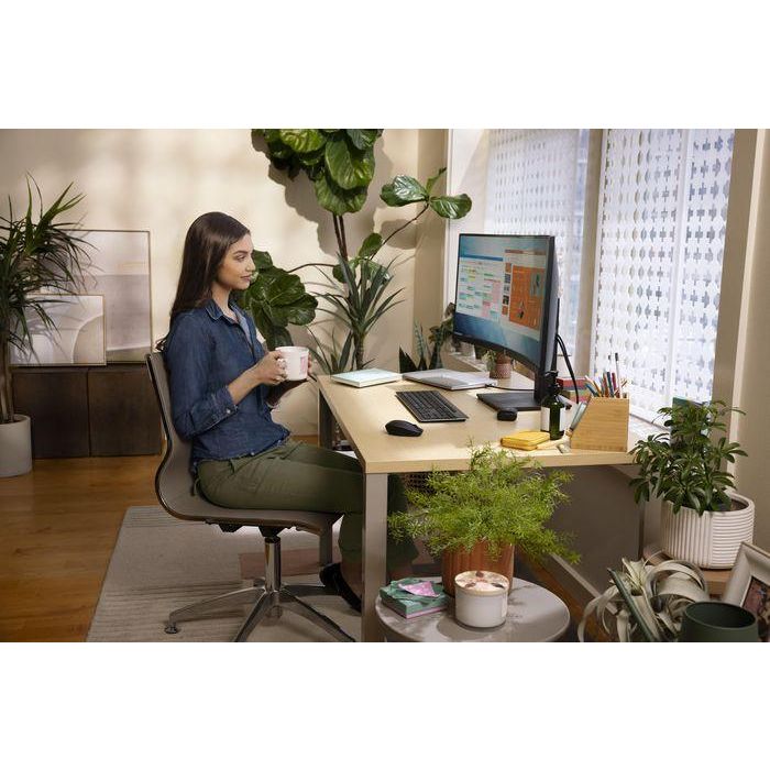 HP Monitor Curvo P34hc 86.4cm (34") Quad HD 3440 x 1440 21:9 5ms 178°/178° 3000:1 Negro 12