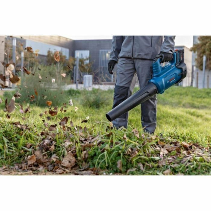 Bosch Professional GBL 18V-750 Soplador de Batería 18V con Motor BITURBO sin Escobillas, 198 km/h de Velocidad del Aire y 780 m³/h 7 Bosch Professional GBL 18V-750 Soplador de Batería 18V con Motor BITURBO sin Escobillas, 198 km/h de Velocidad del Aire y 780 m³/h 7