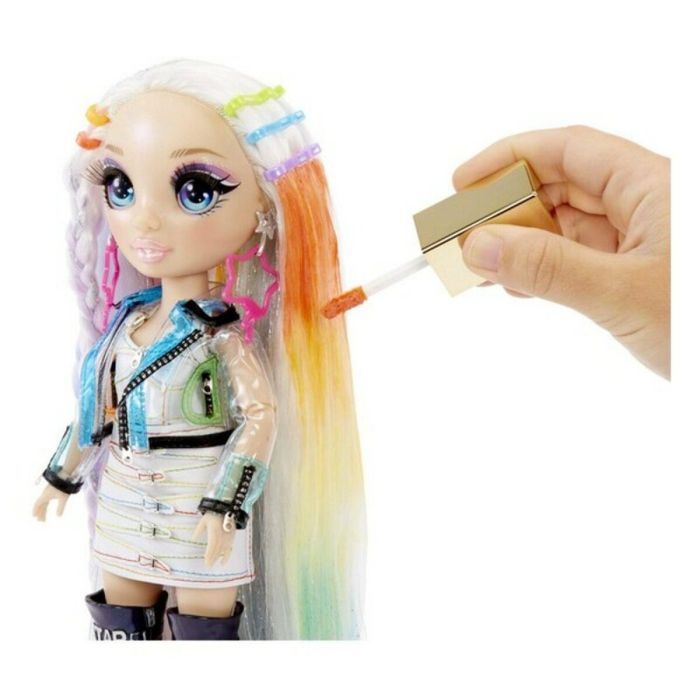 Rainbow High Estudio de Peluquería 5 en 1 Amaya Raine con Muñeca Maniquí Articulada, Colorantes y Accesorios para Peinar 7