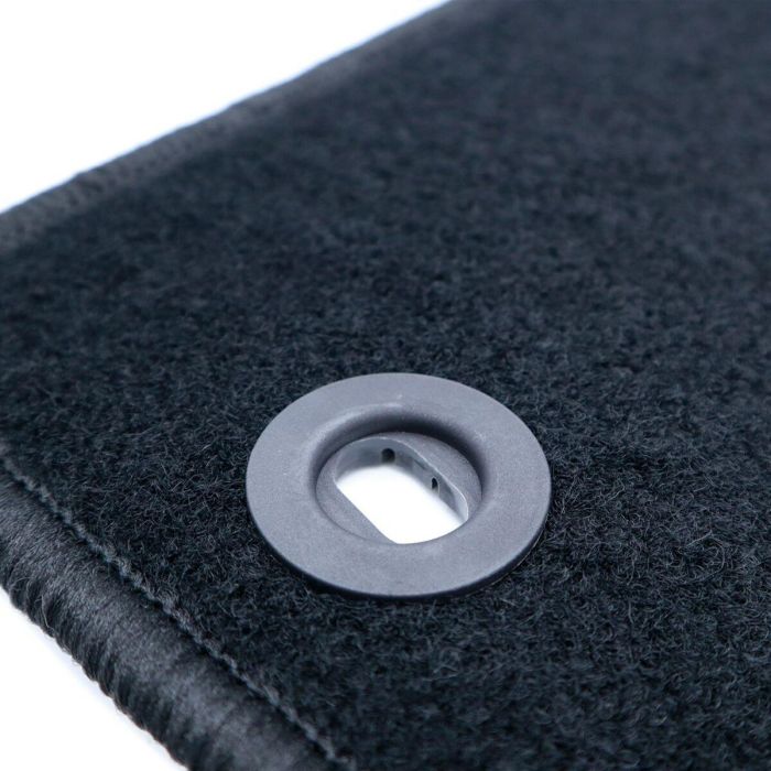 Alfombrilla para Coche OCC Motorsport OCCFD0018 Negro 2 Alfombrilla para Coche OCC Motorsport OCCFD0018 Negro 2