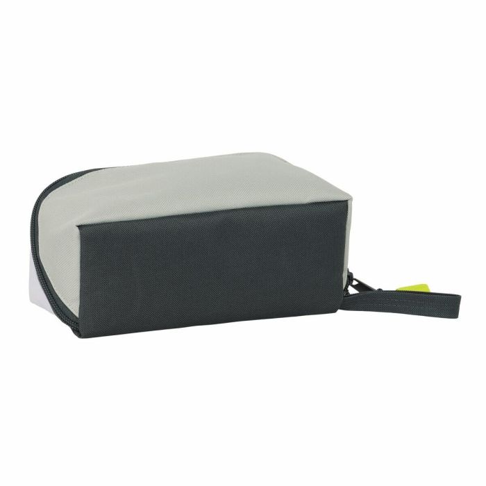 Portatodo Real Madrid C.F. Blanco 20 x 8 x 8 cm 0 Portatodo Real Madrid C.F. Blanco 20 x 8 x 8 cm 0