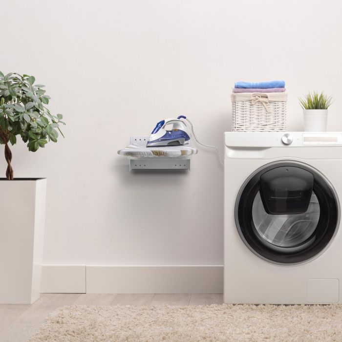 Emuca Tabla de planchar plegable a pared Iron Wall, giratoria 180º, Acero y Madera, Blanco 2 Emuca Tabla de planchar plegable a pared Iron Wall, giratoria 180º, Acero y Madera, Blanco 2