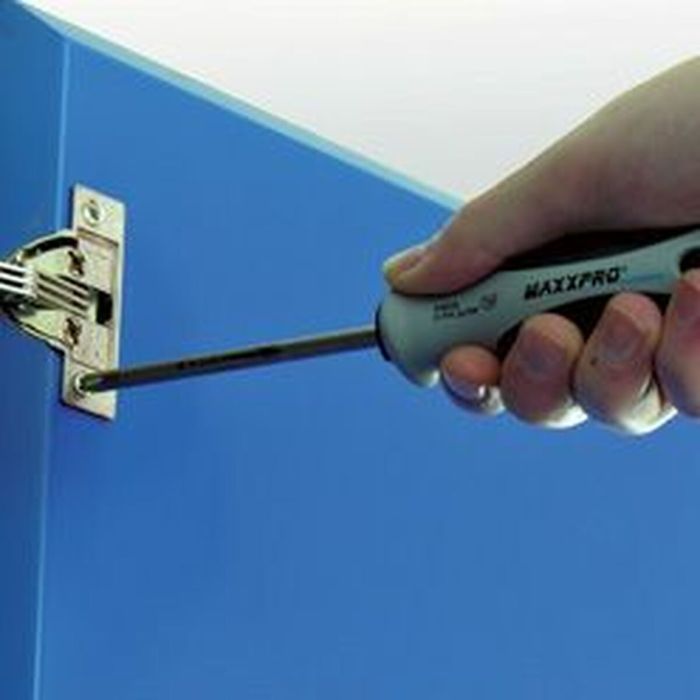 Destornillador WITTE 1,2 x 6,5 mm Plana Punta plana 150 mm 2 Destornillador WITTE 1,2 x 6,5 mm Plana Punta plana 150 mm 2