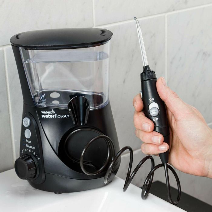 Waterpik WAT0073950336833 Irrigador bucal WP-662 Negro para Adultos 10 Waterpik WAT0073950336833 Irrigador bucal WP-662 Negro para Adultos 10