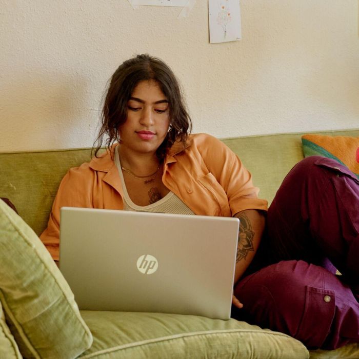HP Laptop 15-fd0202ns Intel® Core™ i5 i5-1334U Portátil 39,6 cm (15.6") Full HD 16 GB DDR4-SDRAM 512 GB SSD Wi-Fi 6E (802.11ax) Windows 11 Home Plata 9 HP Laptop 15-fd0202ns Intel® Core™ i5 i5-1334U Portátil 39,6 cm (15.6") Full HD 16 GB DDR4-SDRAM 512 GB SSD Wi-Fi 6E (802.11ax) Windows 11 Home Plata 9