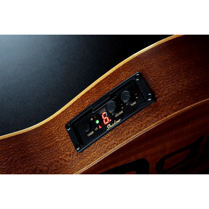 LAG Tiki Uku Tenor Electro Acustic Ukelele Tenor Abeto Macizo Natural Satinado Aquila 5